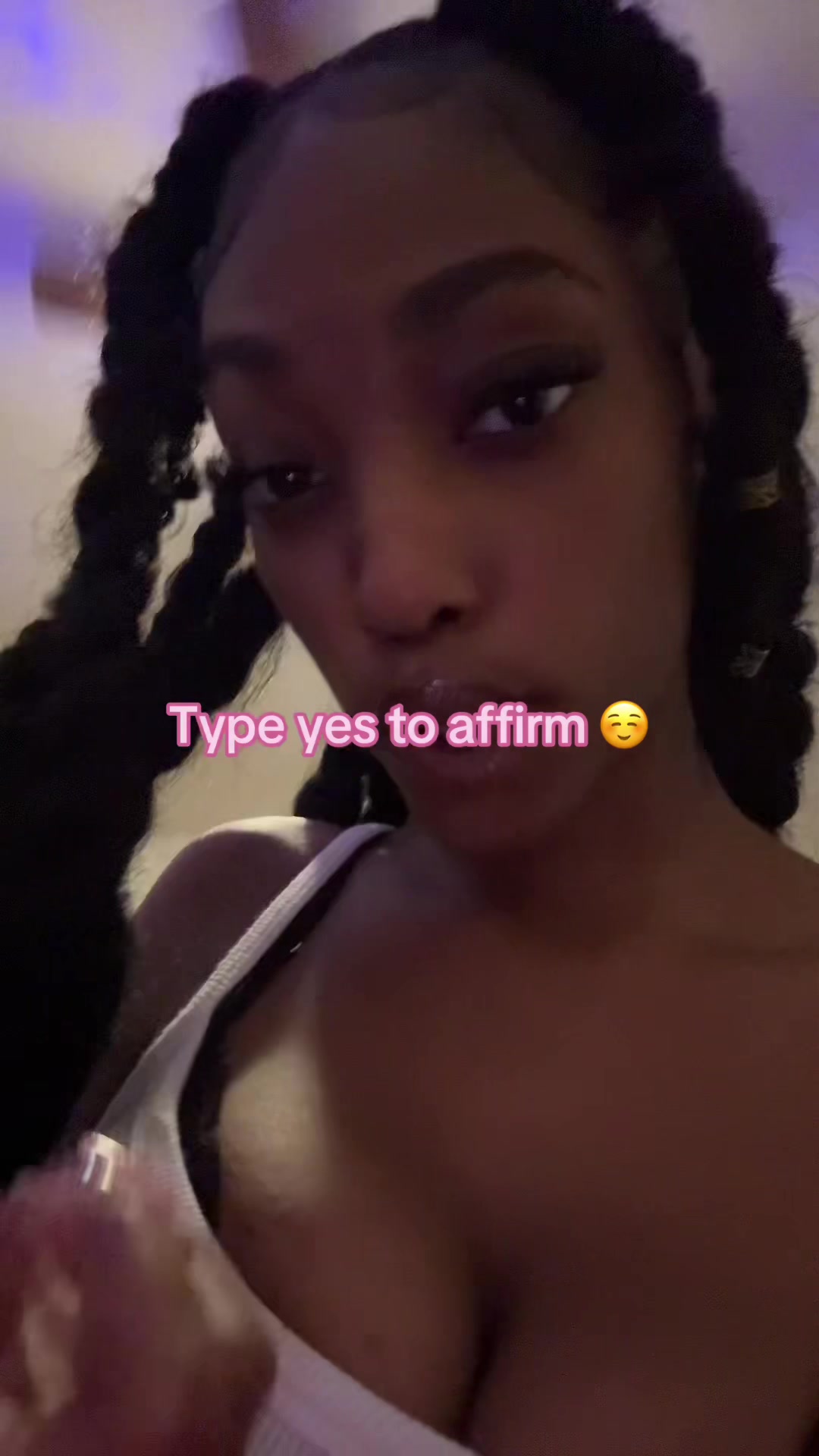 @momolashaa