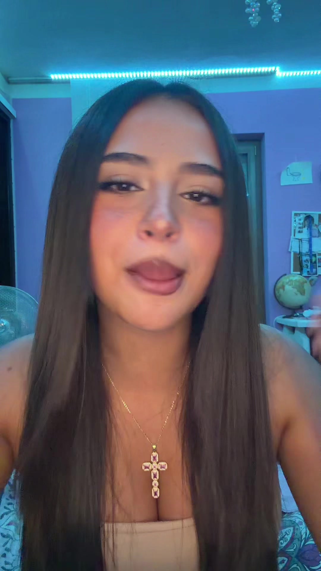 @Pamela ๐ค
