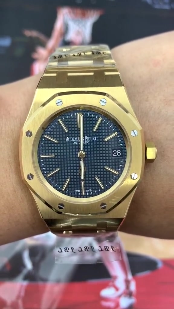 @Chronosco.watches
