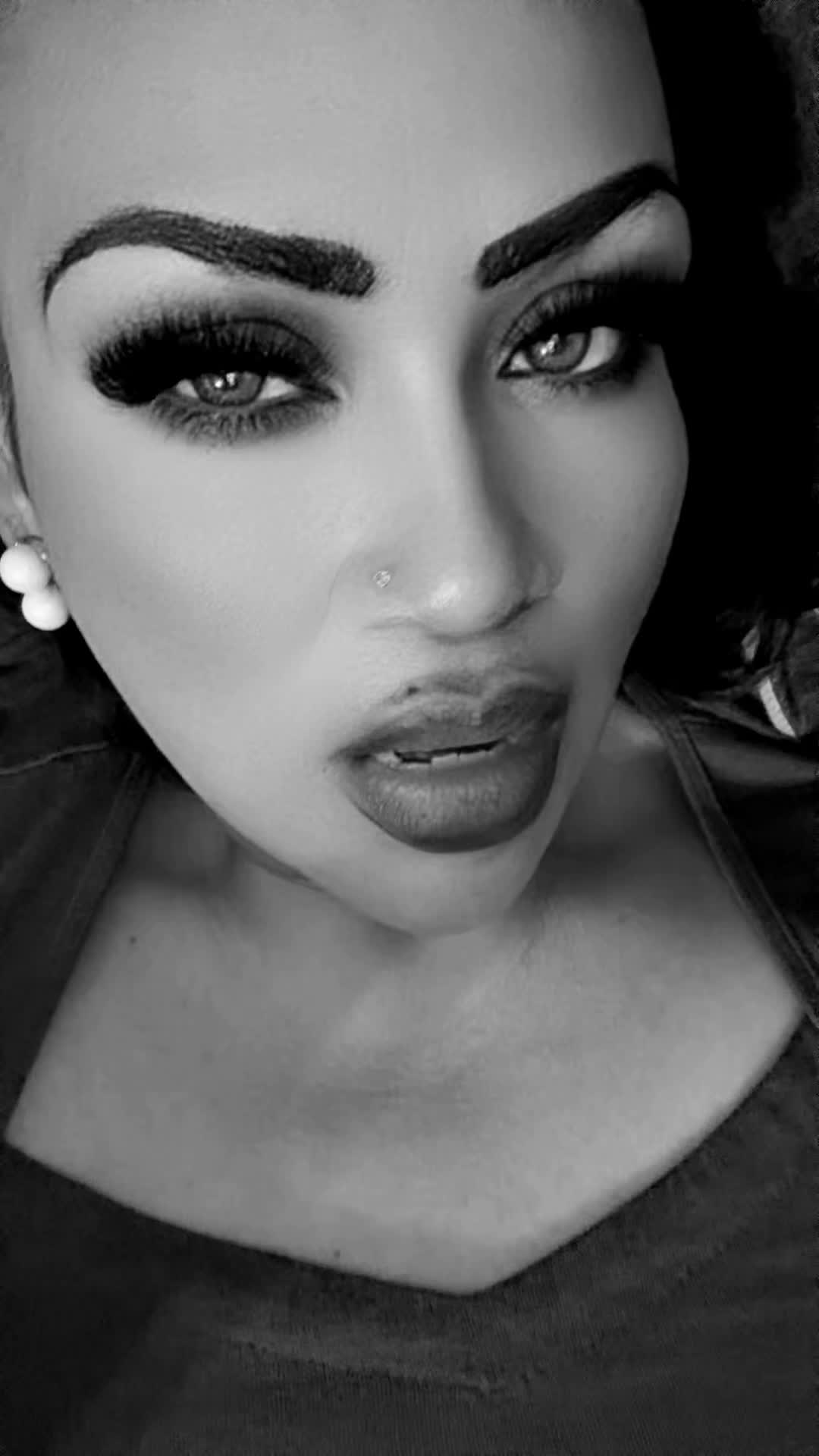 @QueenV💕