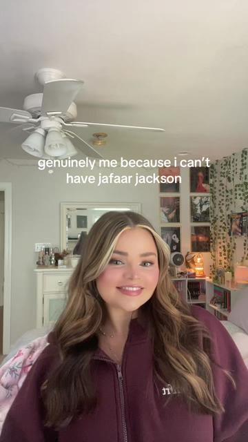@lauren