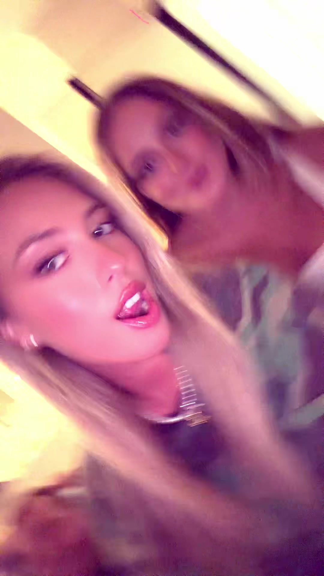 @alicebertocchi