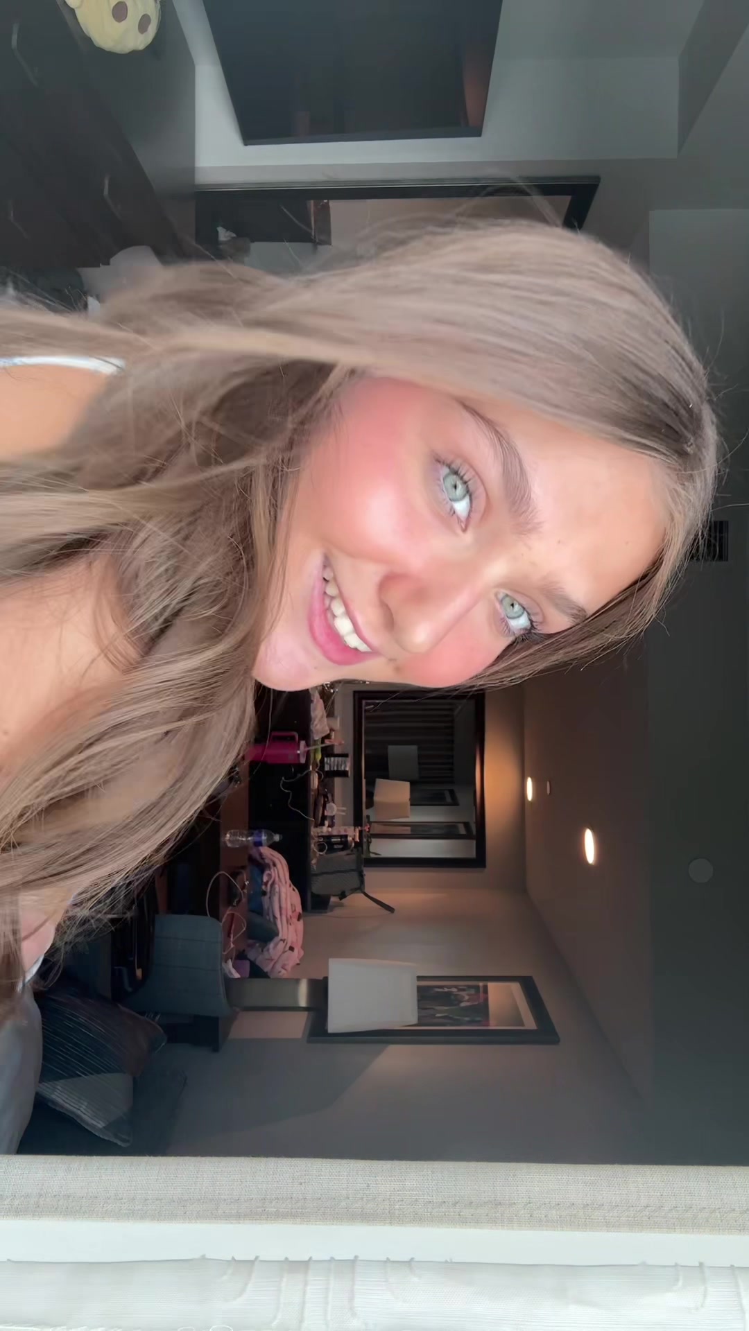 @𝑒𝓂𝓂𝒶𝓁𝑒𝑒 💕