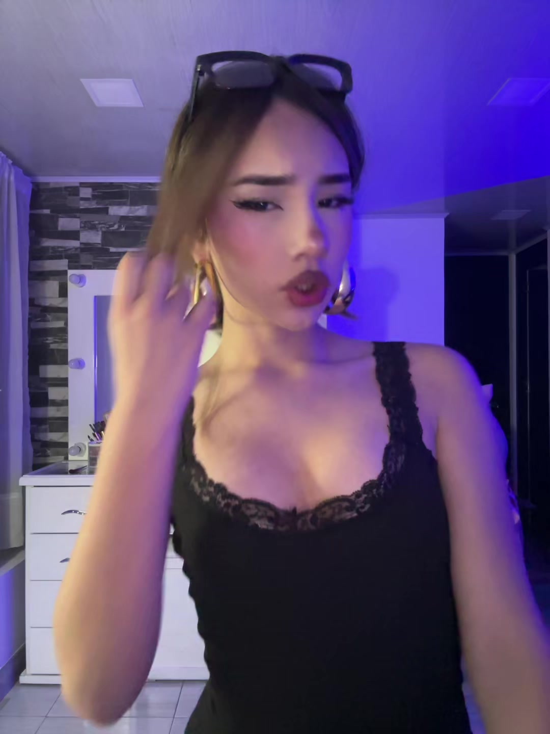 @𝐿𝑎𝑢𝑟𝑎 𝐺𝑎𝑙𝑣𝑎𝑛:)