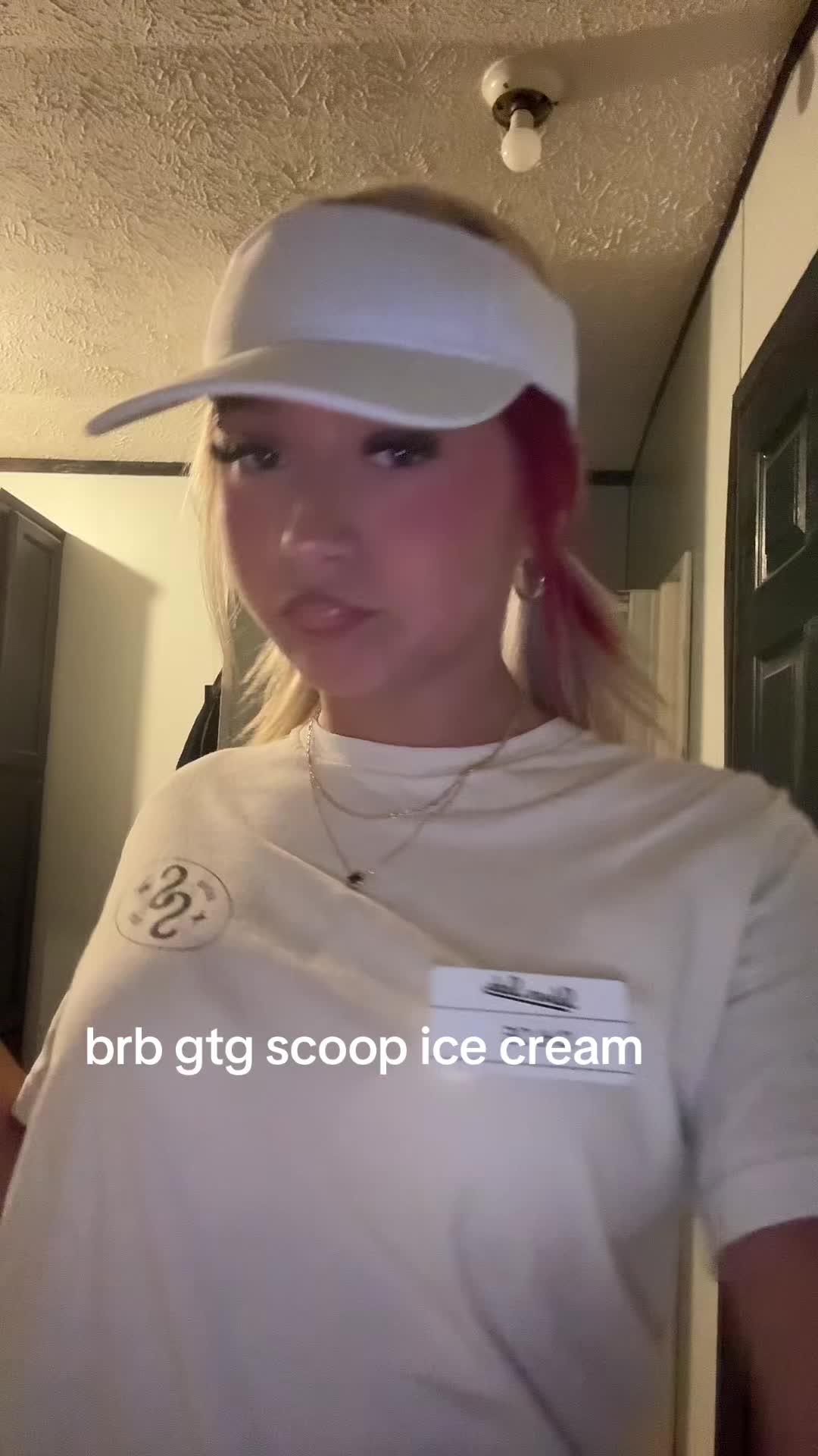 @⃟