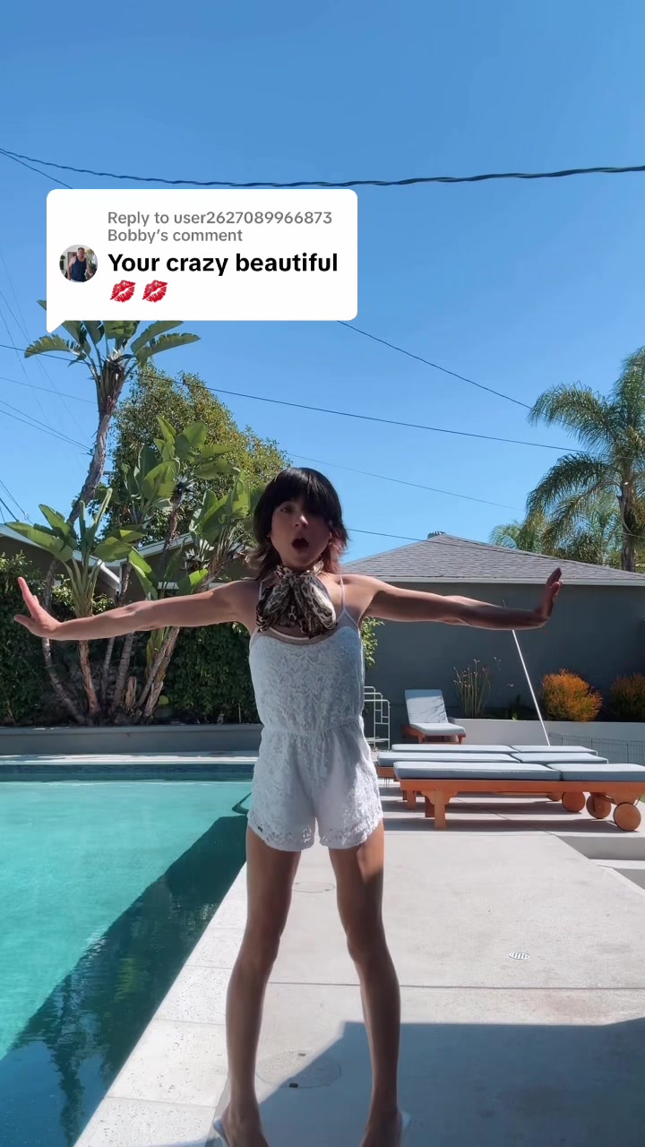 @ChloeChaidez