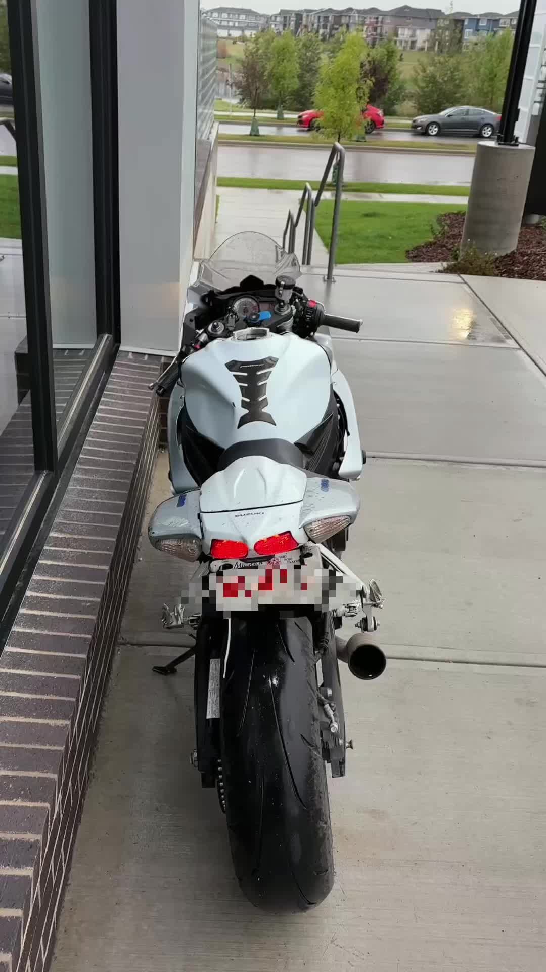 @621
