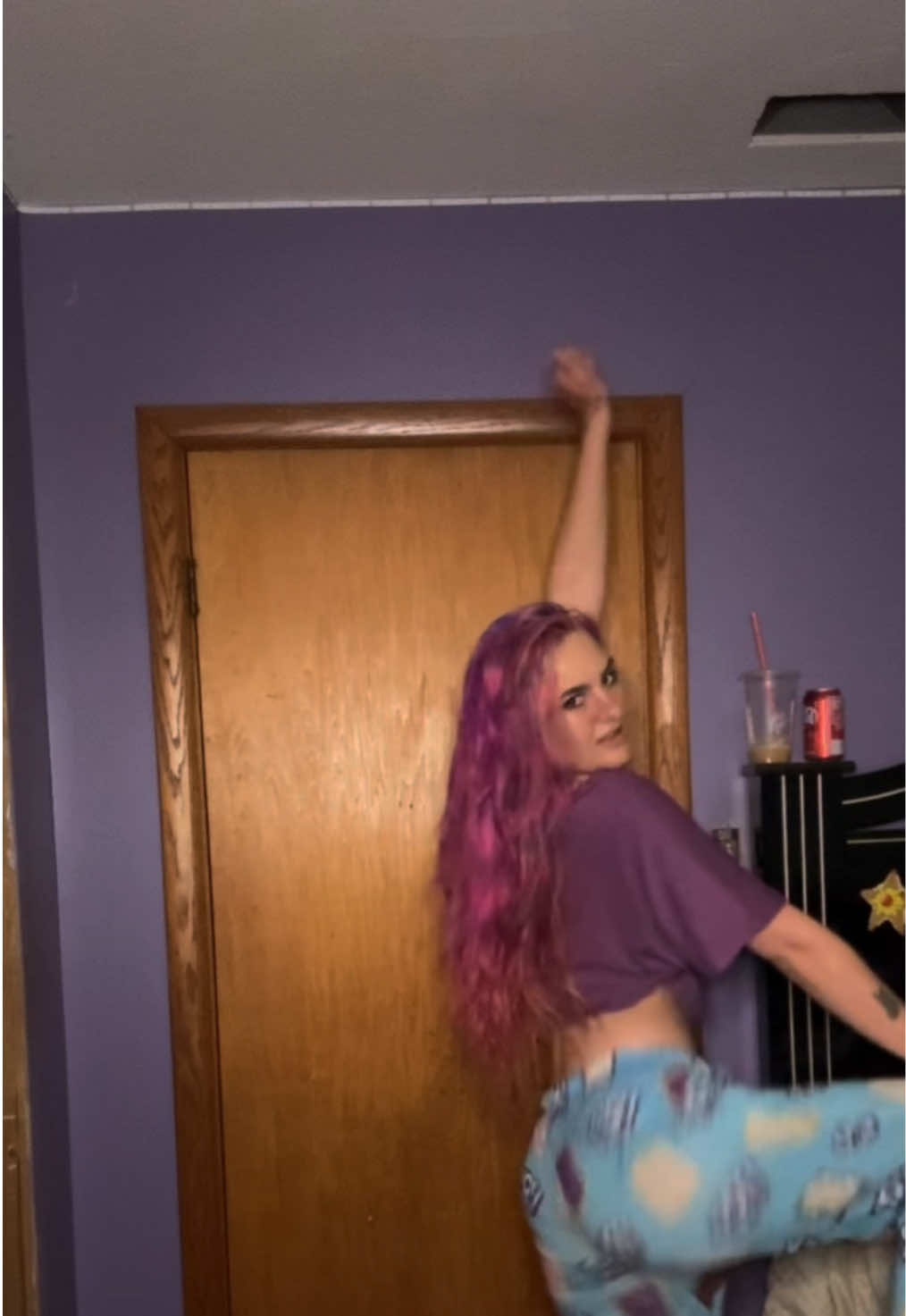 @𝕮𝖆𝖗𝖑𝖊𝖞 𝕭𝖚𝖑𝖑𝖔𝖈𝖐🧿