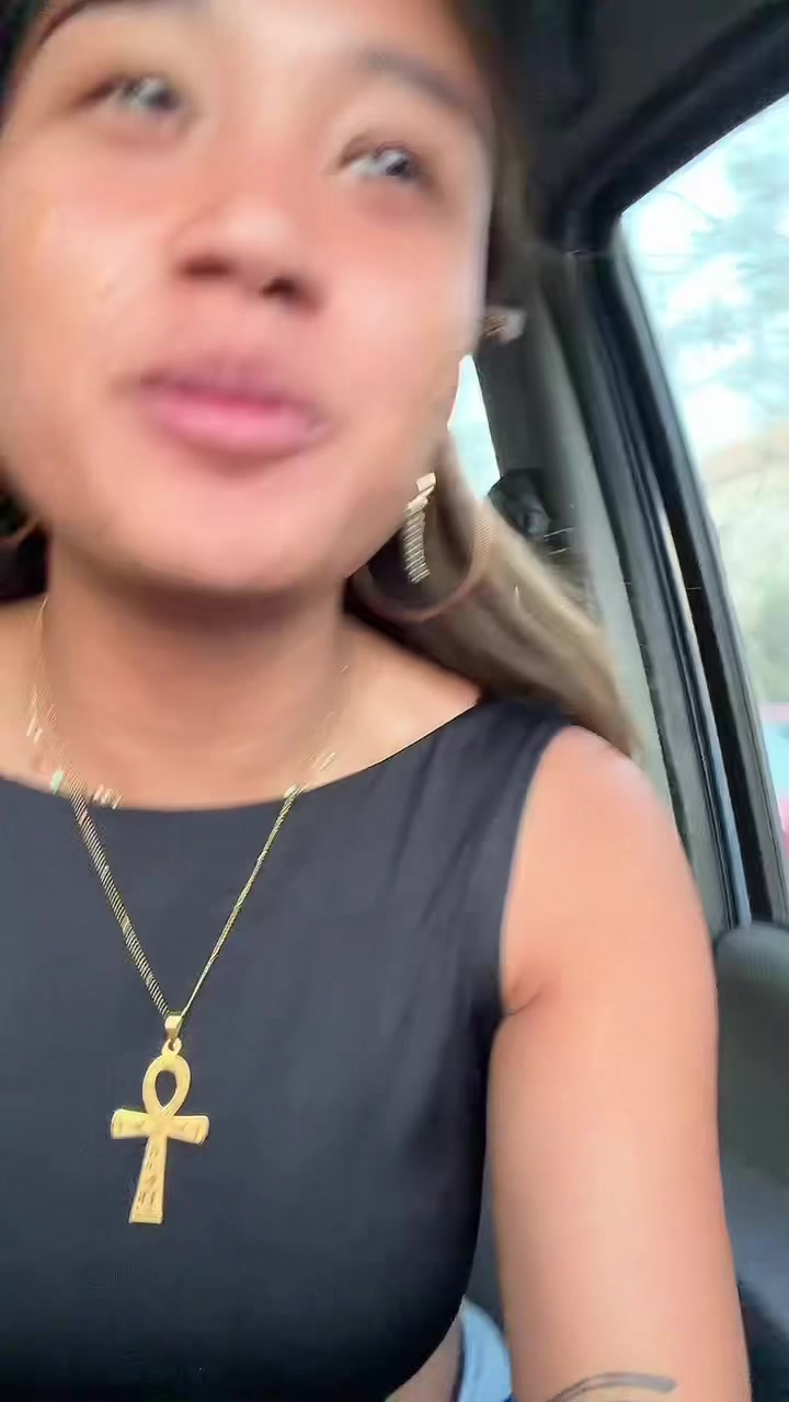 @عائشة