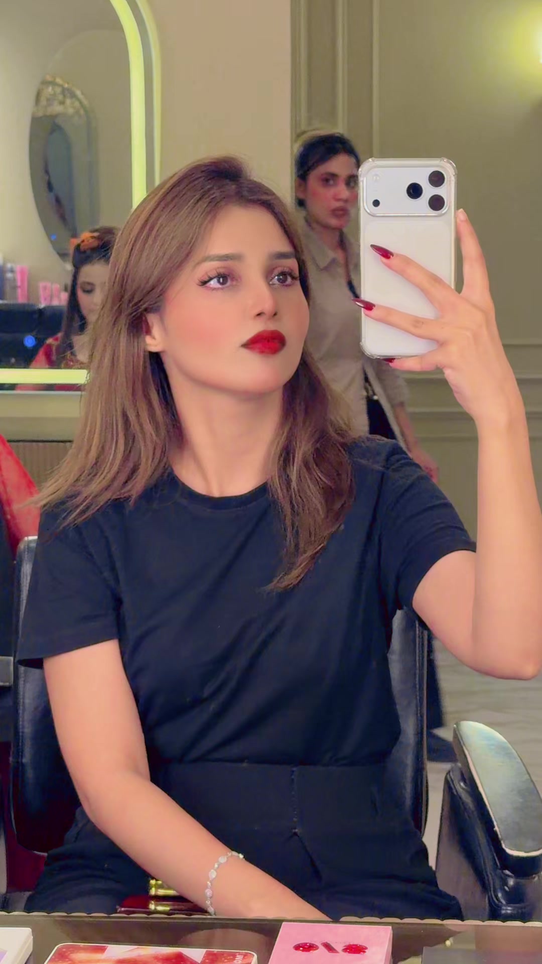 @Hanozia_sami