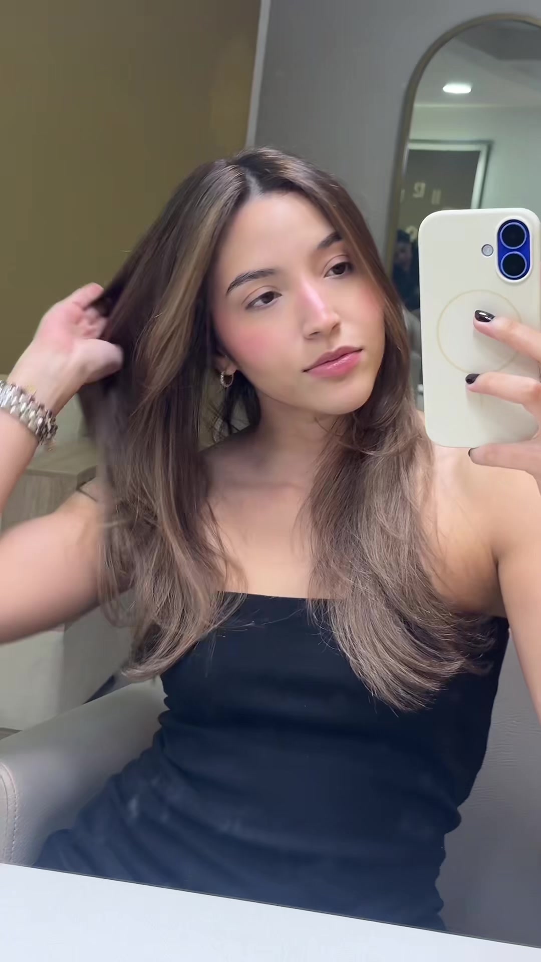 @Mariana Bola&ntilde;o