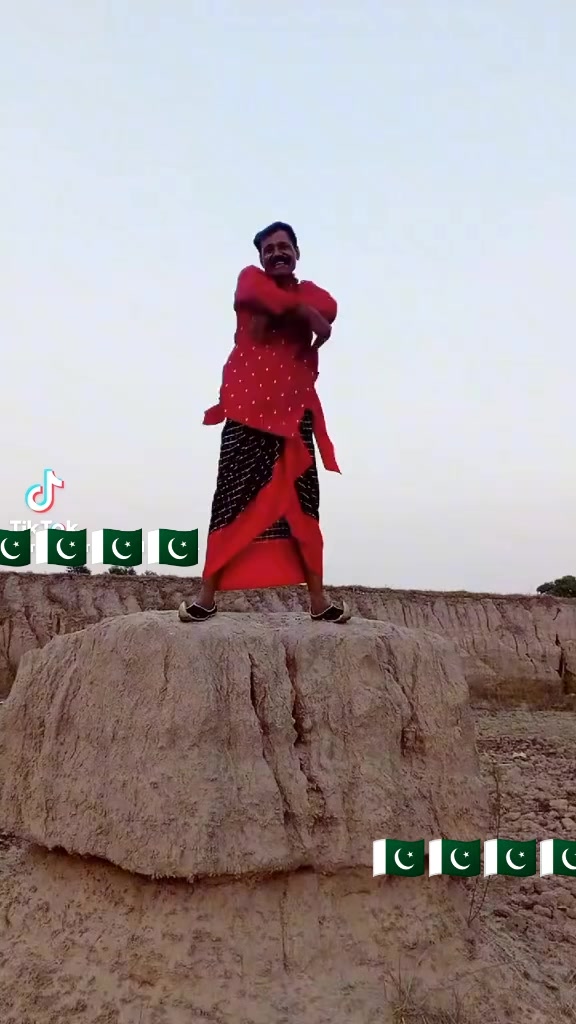 @ONLY Pakistani Daddy👍