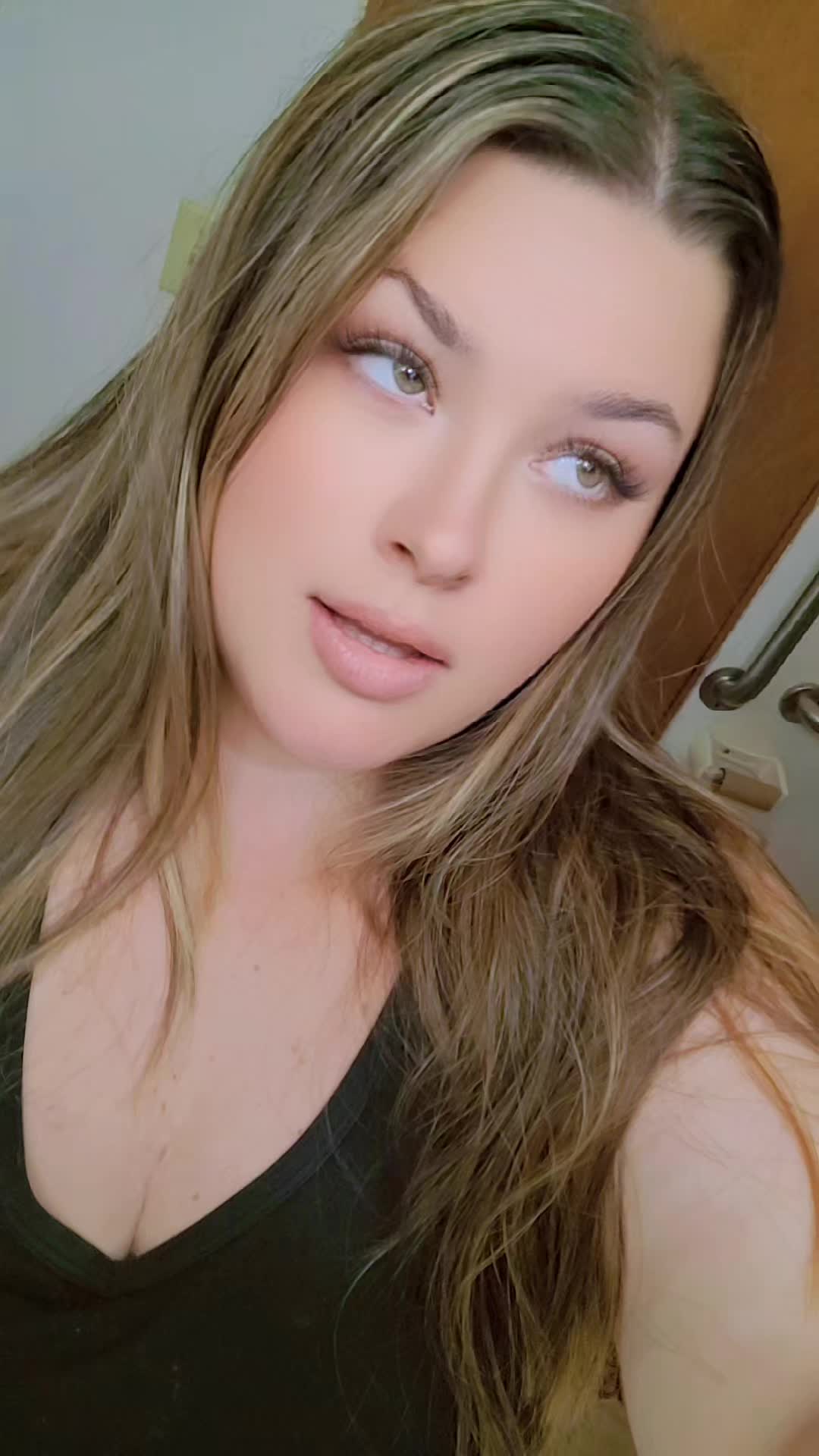 @💋