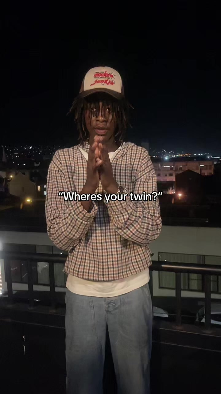 @𓃚