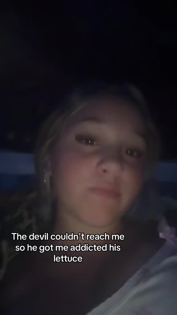 @???