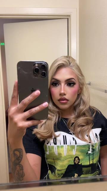@sireeeena