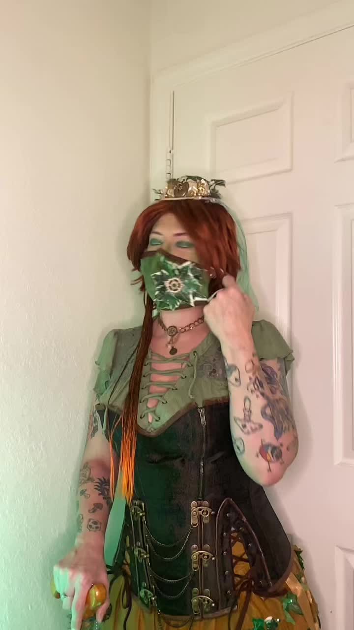 @Aurora Foxx