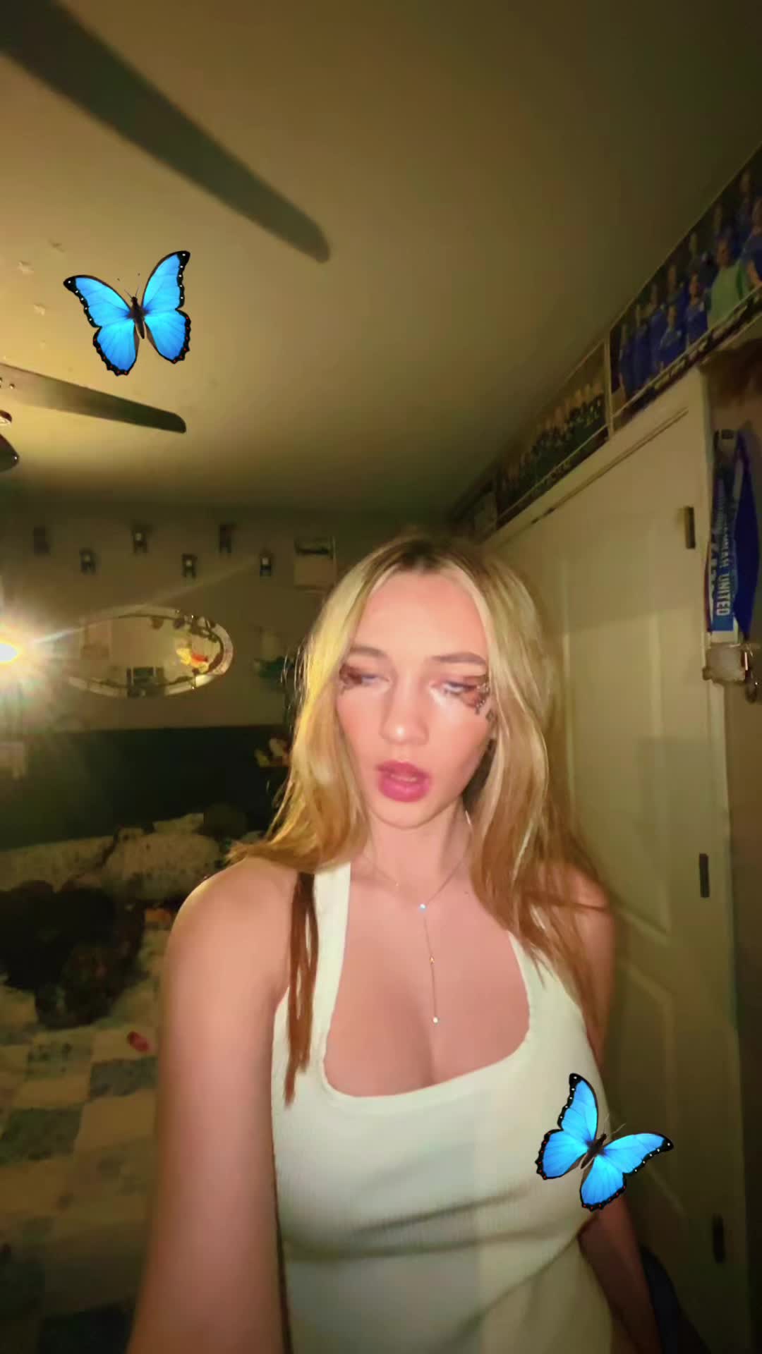 @vivianleake1