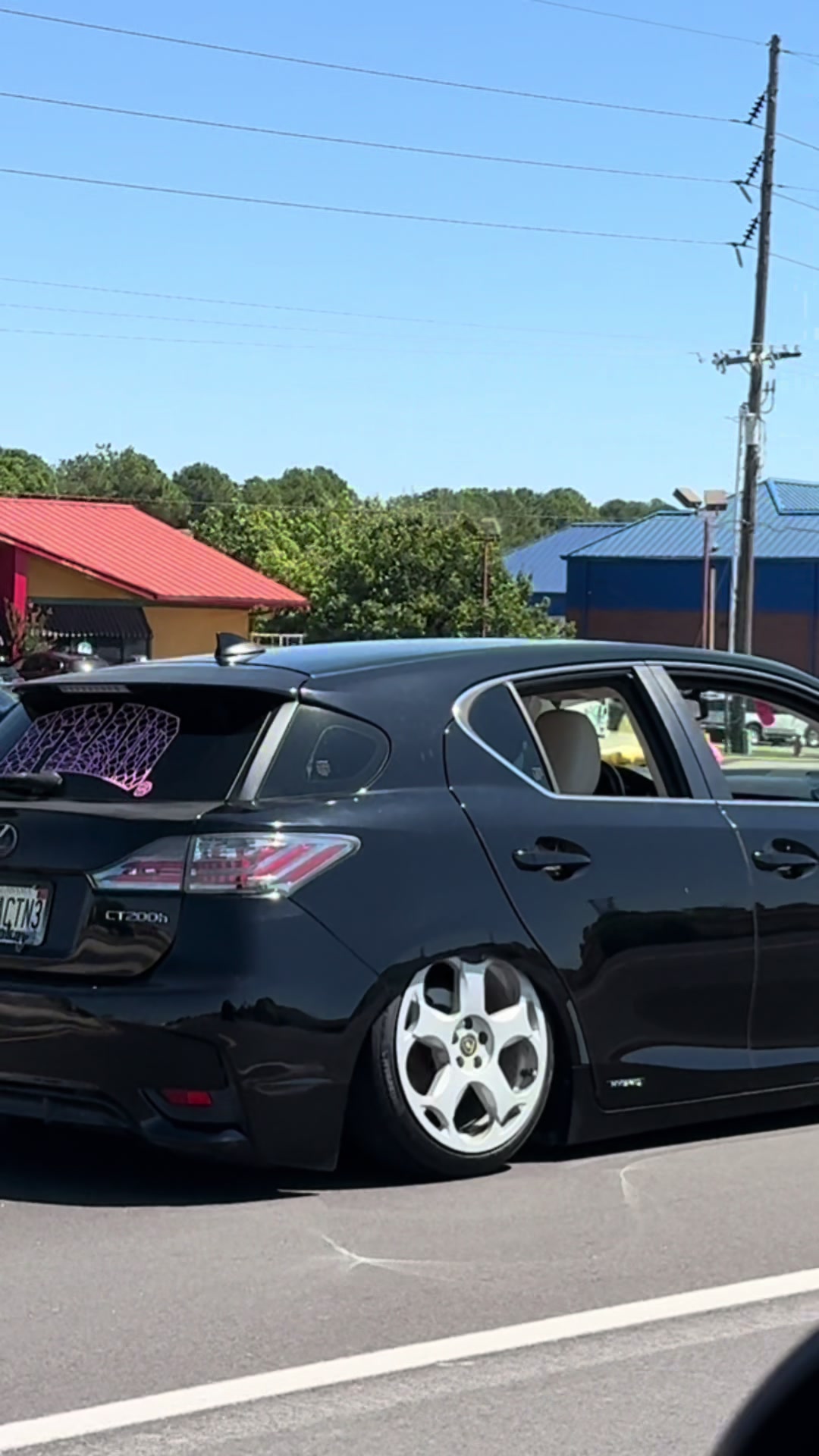 @yung_bama