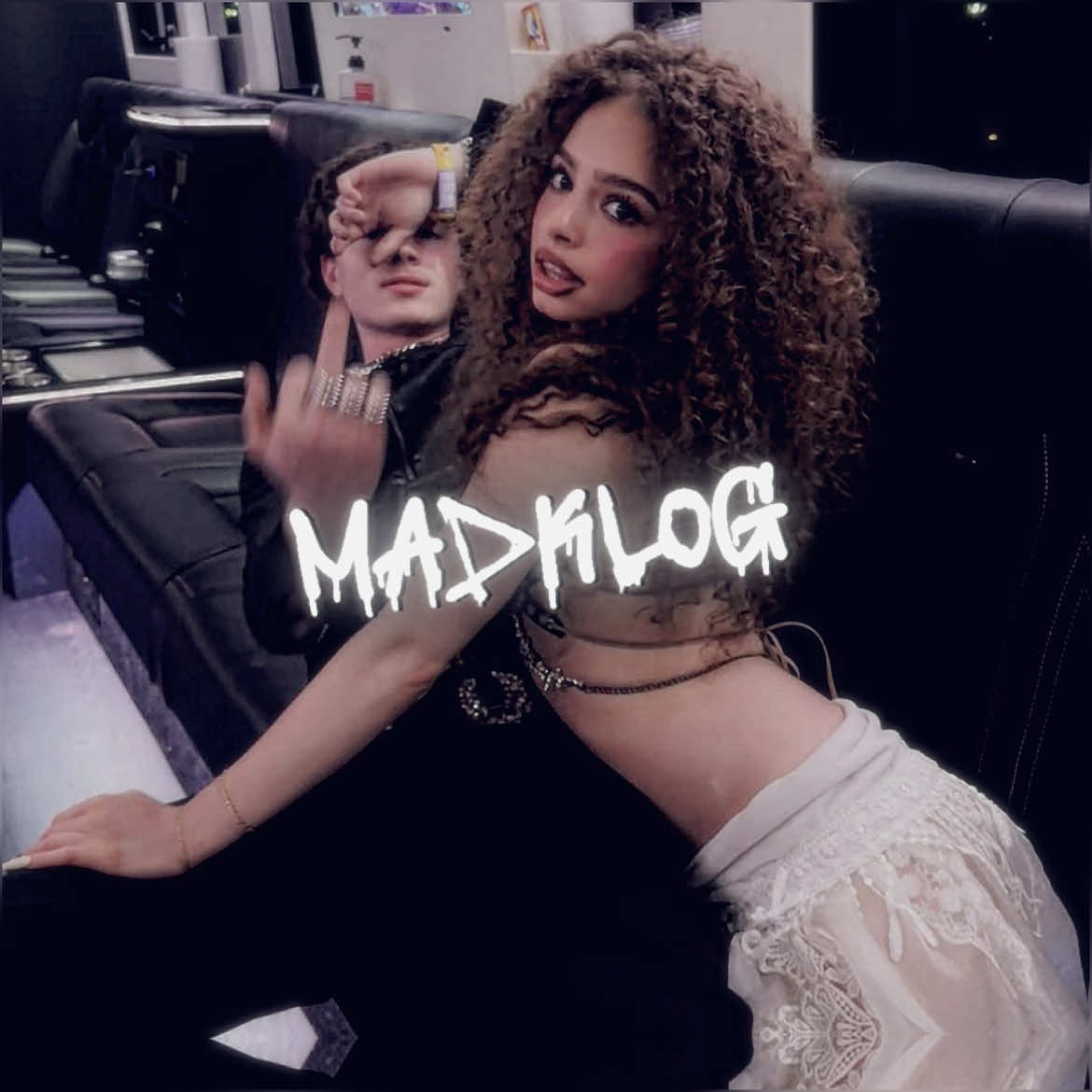 @Madeline🕷️