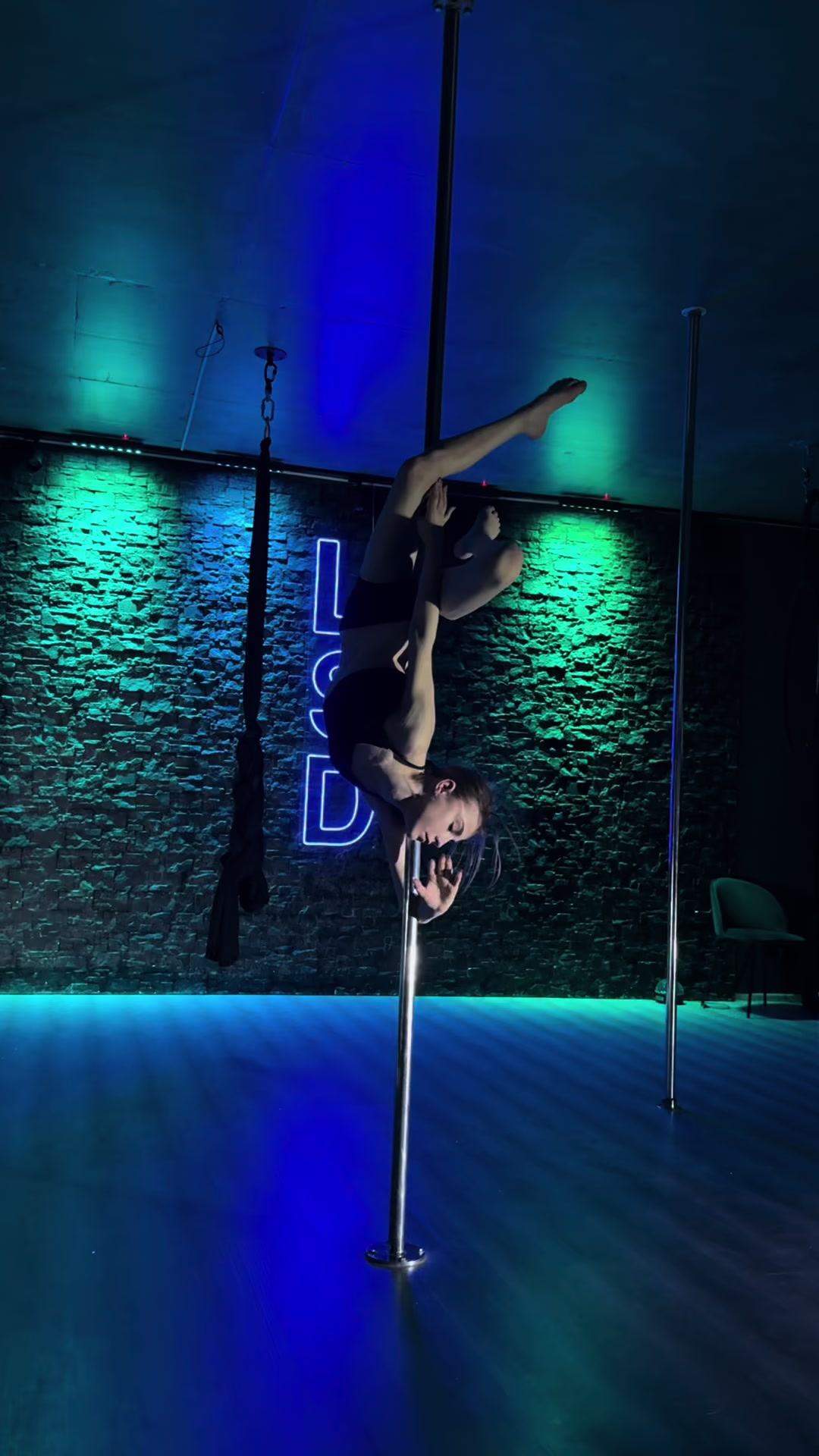 @air_dance