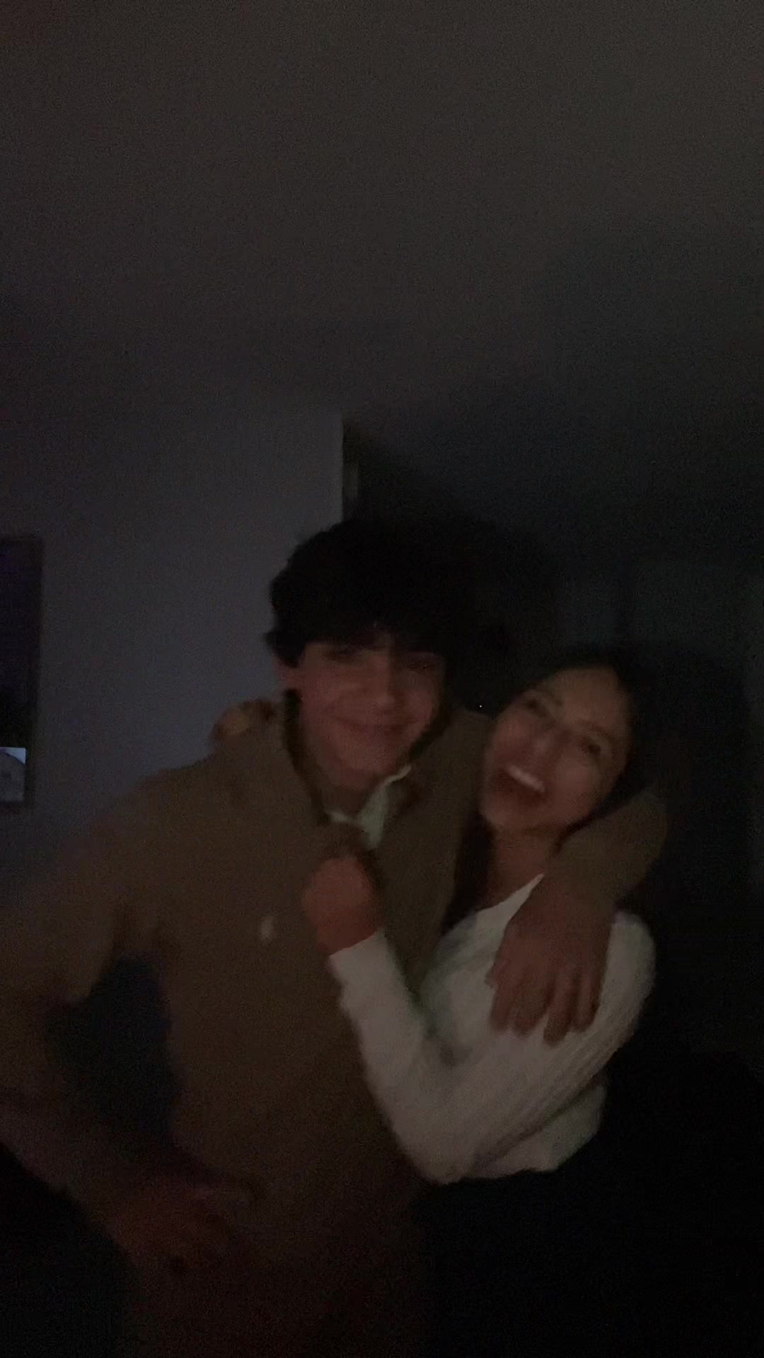 @Isabella