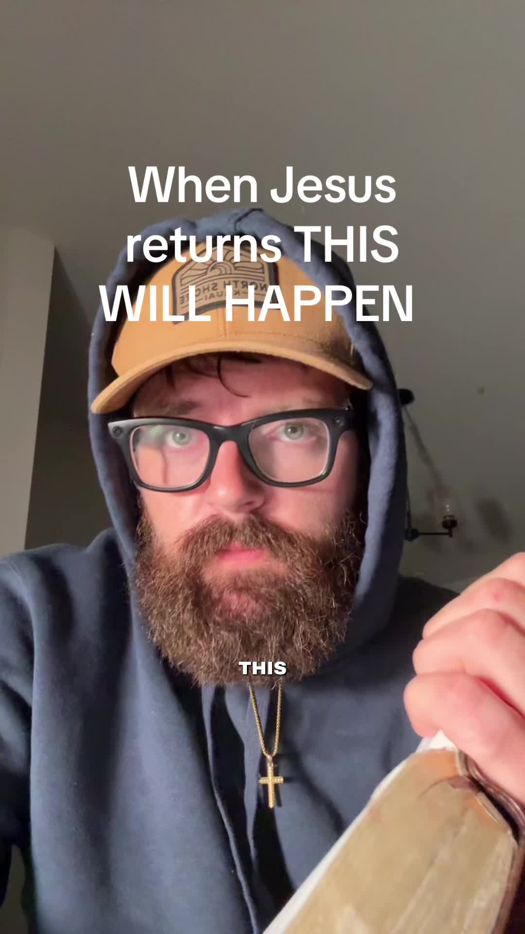 @r3alism_0fficial