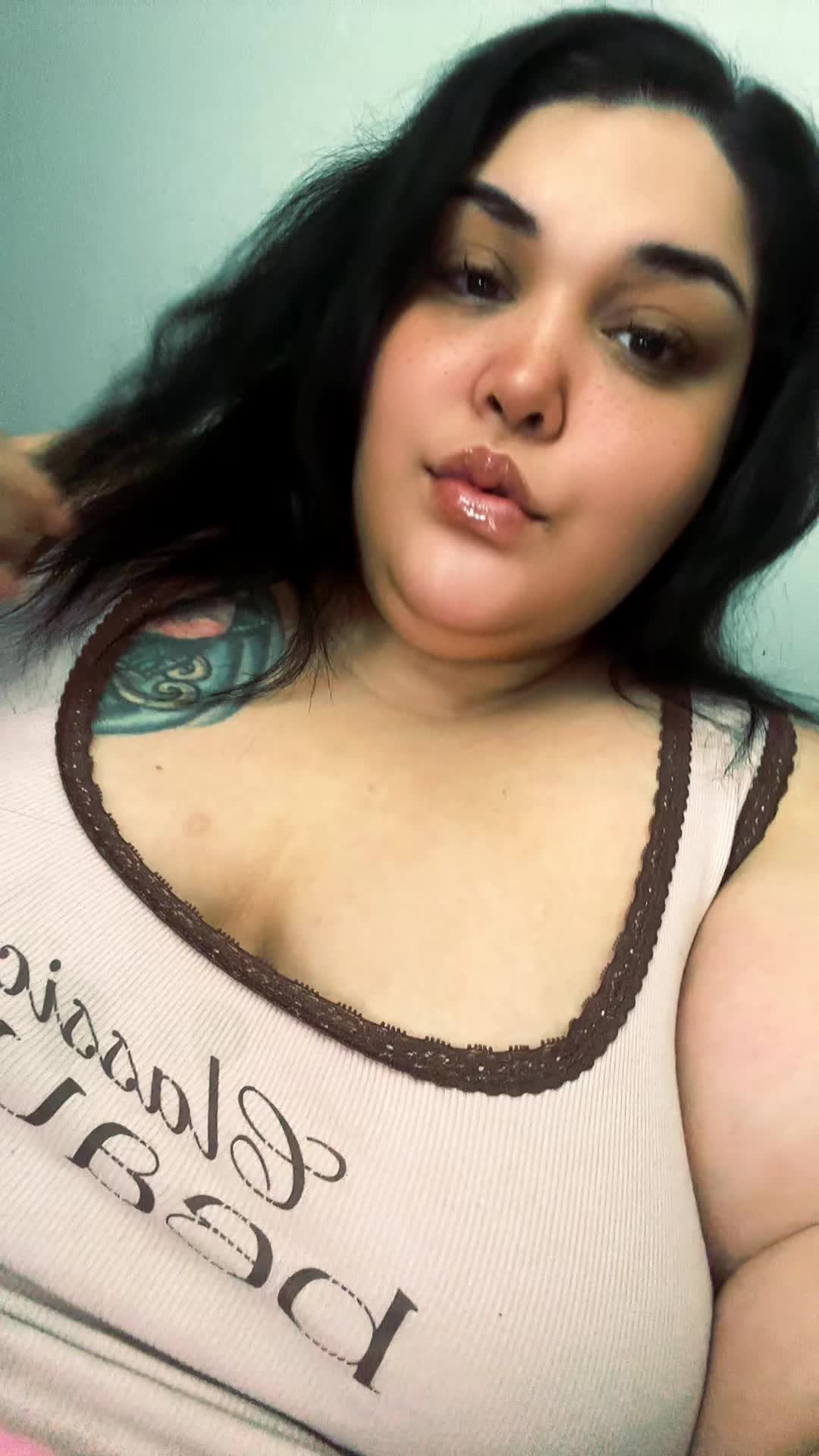 @ItsOnlyLucy