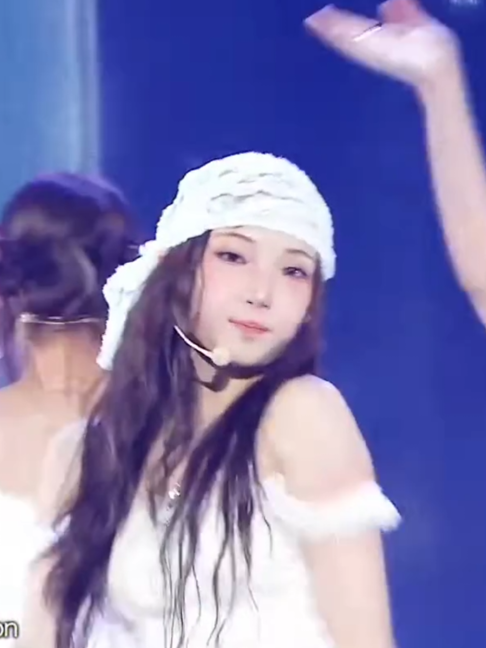 @Random Kpop ✨