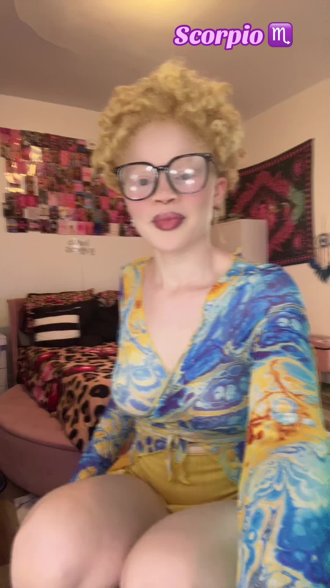 @_uniquelyher_