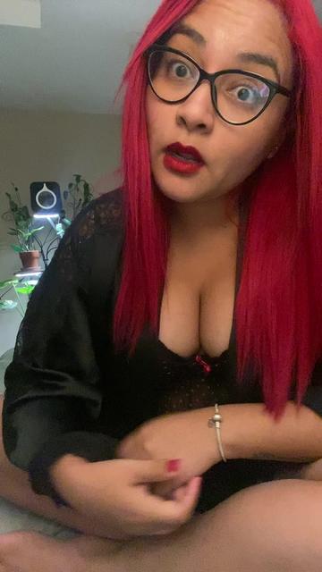 @La_rojita_🍒🤓