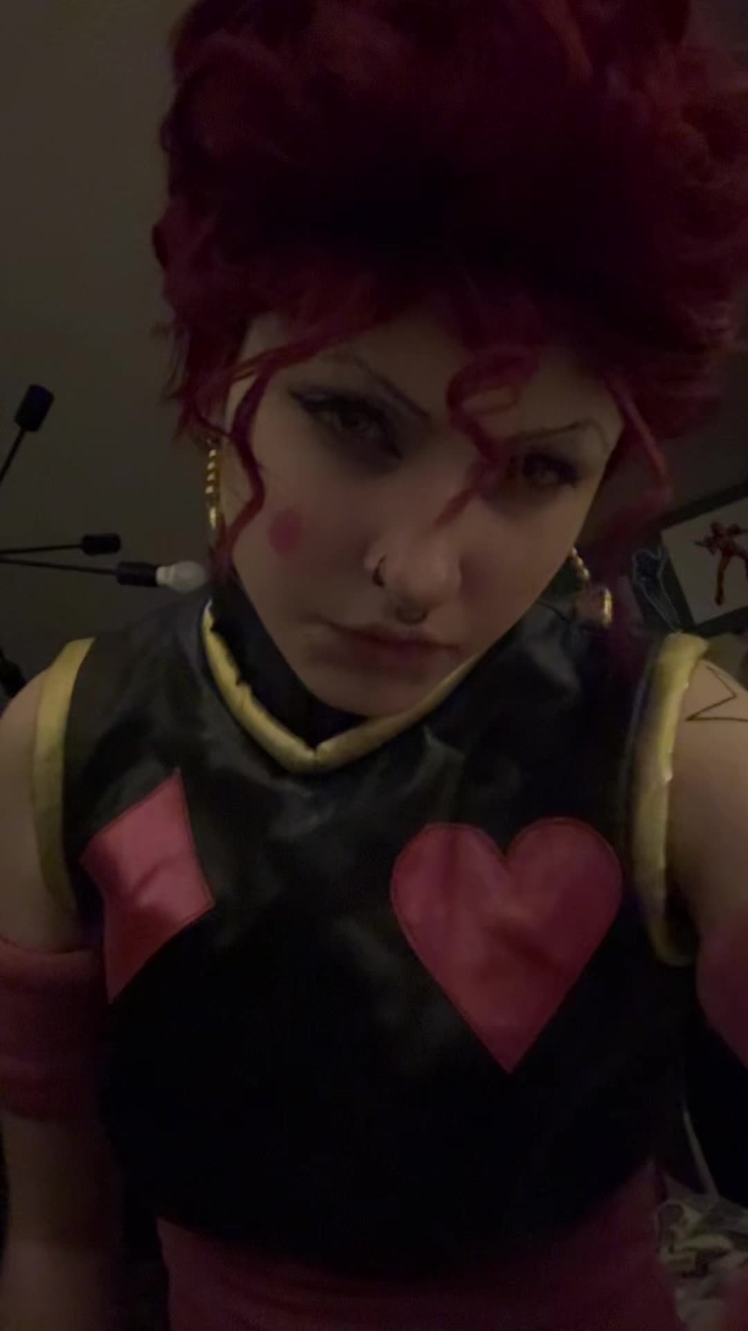 @<3