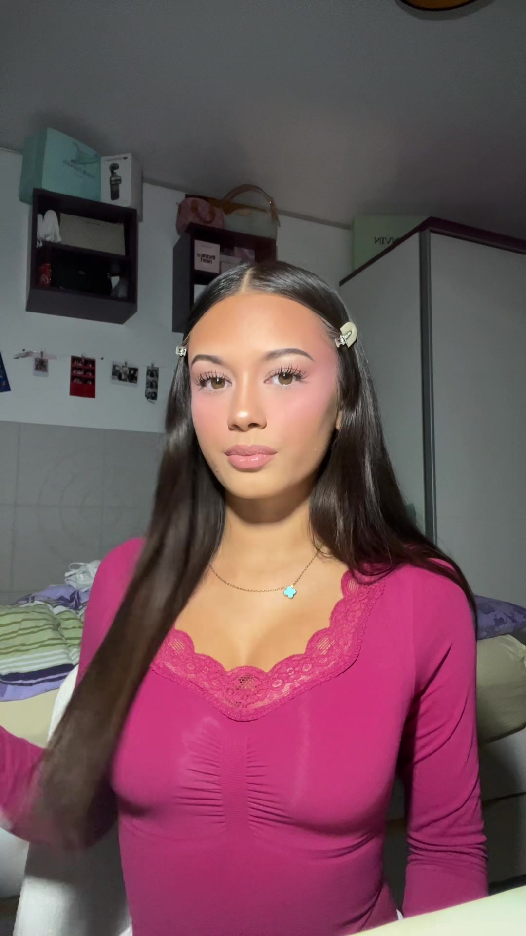 @𝐒𝐡𝐚𝐫𝐨𝐧 𝐊𝐡𝐚𝐞𝐥𝐚