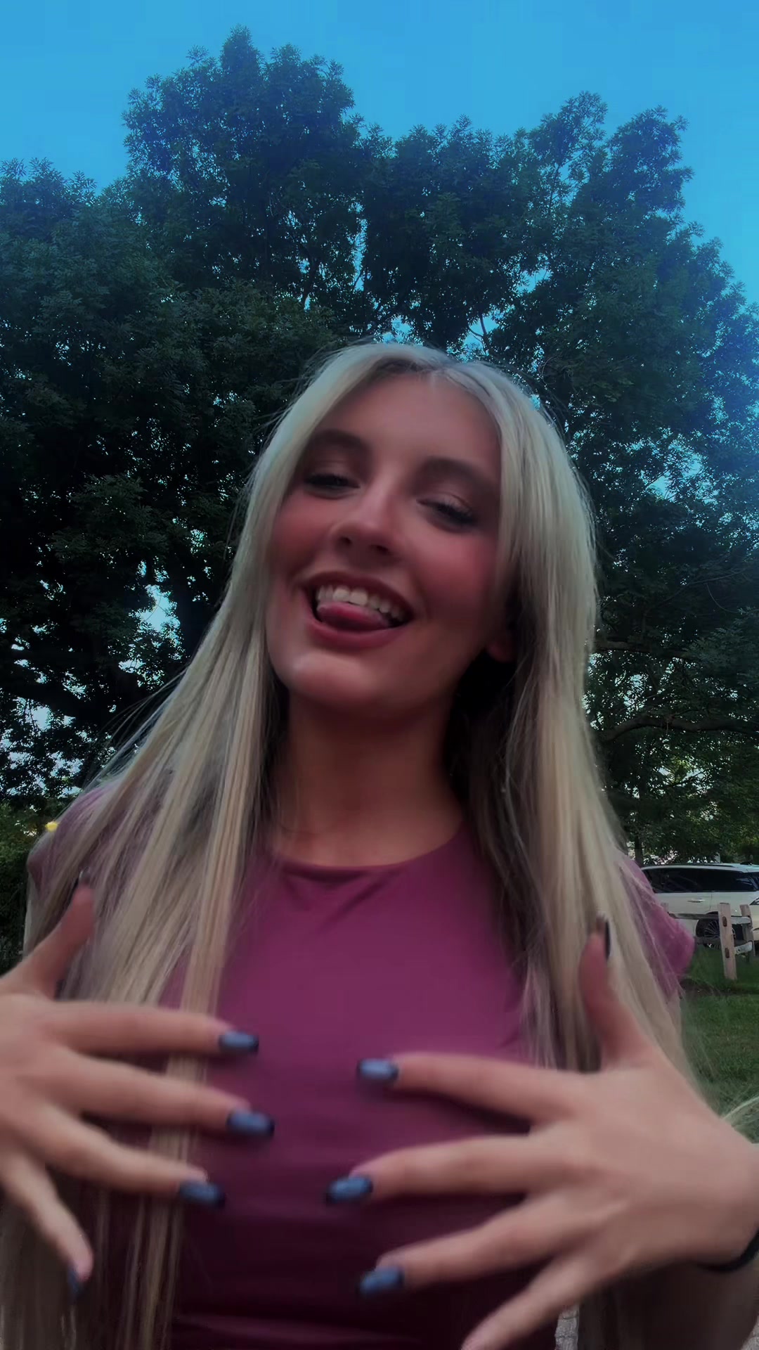 @Izzzyyy