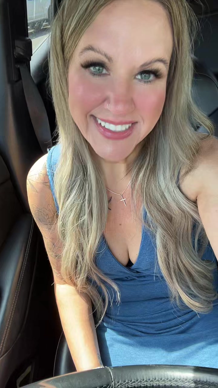 @Amber|Live Your Life Wild 🖤