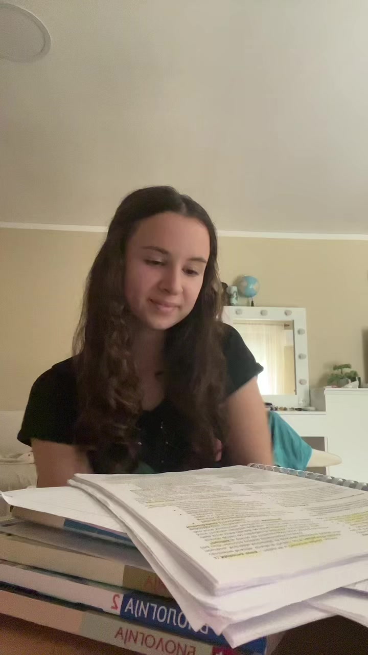 @Ana