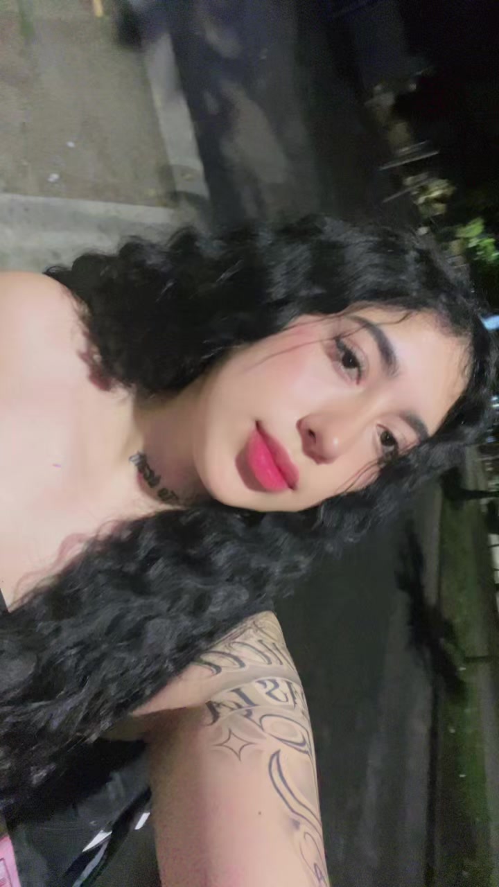 @Lau Vera