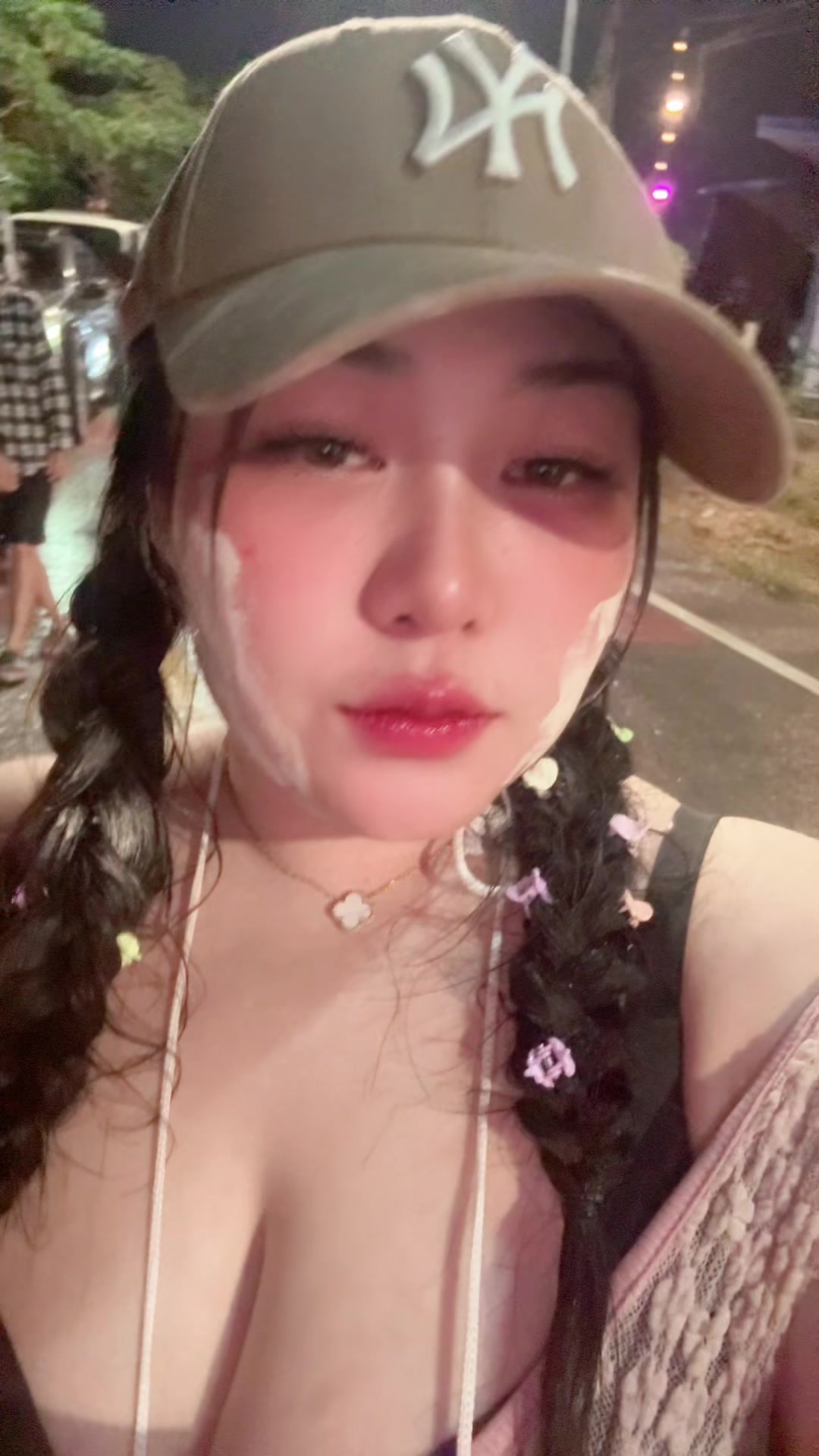 @นุ๊กกี้95