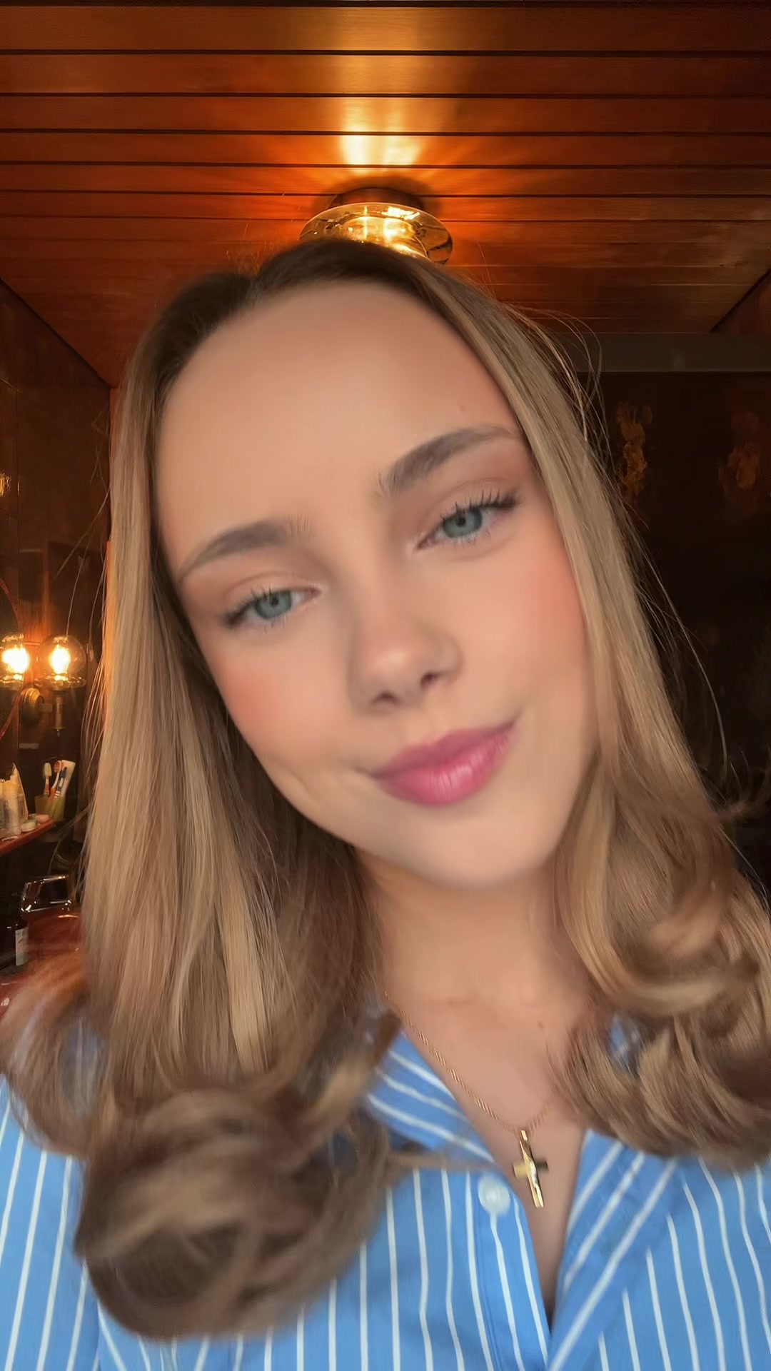 @𝒾𝓃𝑒𝓈𝒶