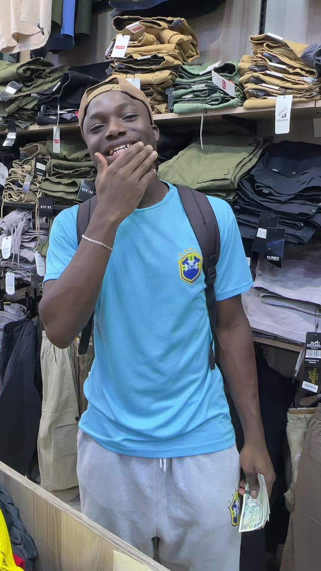 @Chawal le renoi🧑🏾🦱 🇸🇳