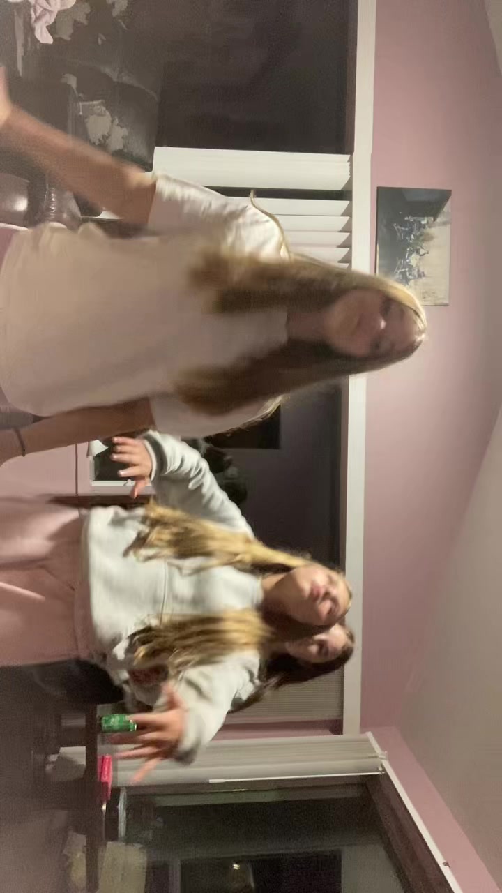 @Léna