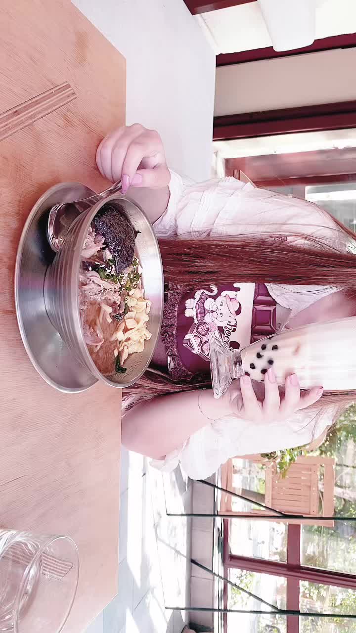 @ʚ𝓣𝓸𝓶𝓸𝓶𝓲ɞ