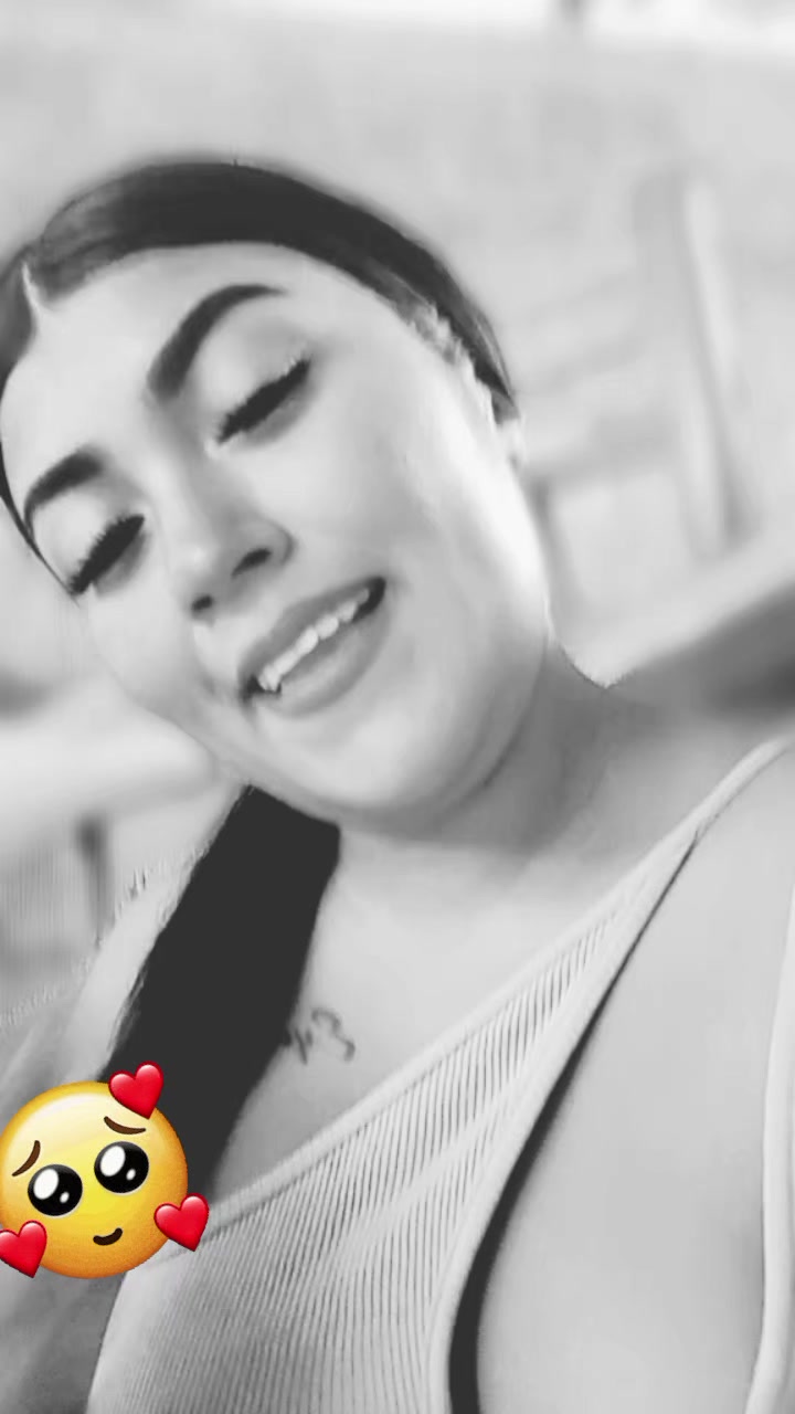 @Yesly🍒13🔥