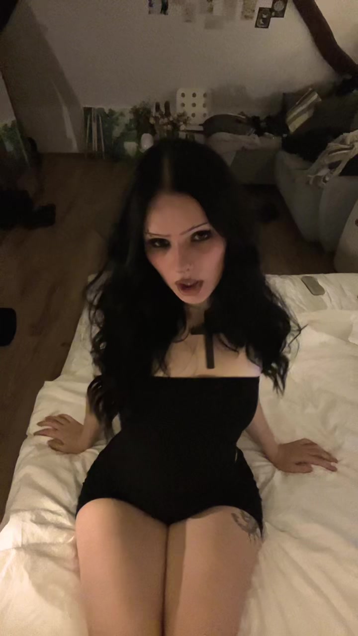 @julia