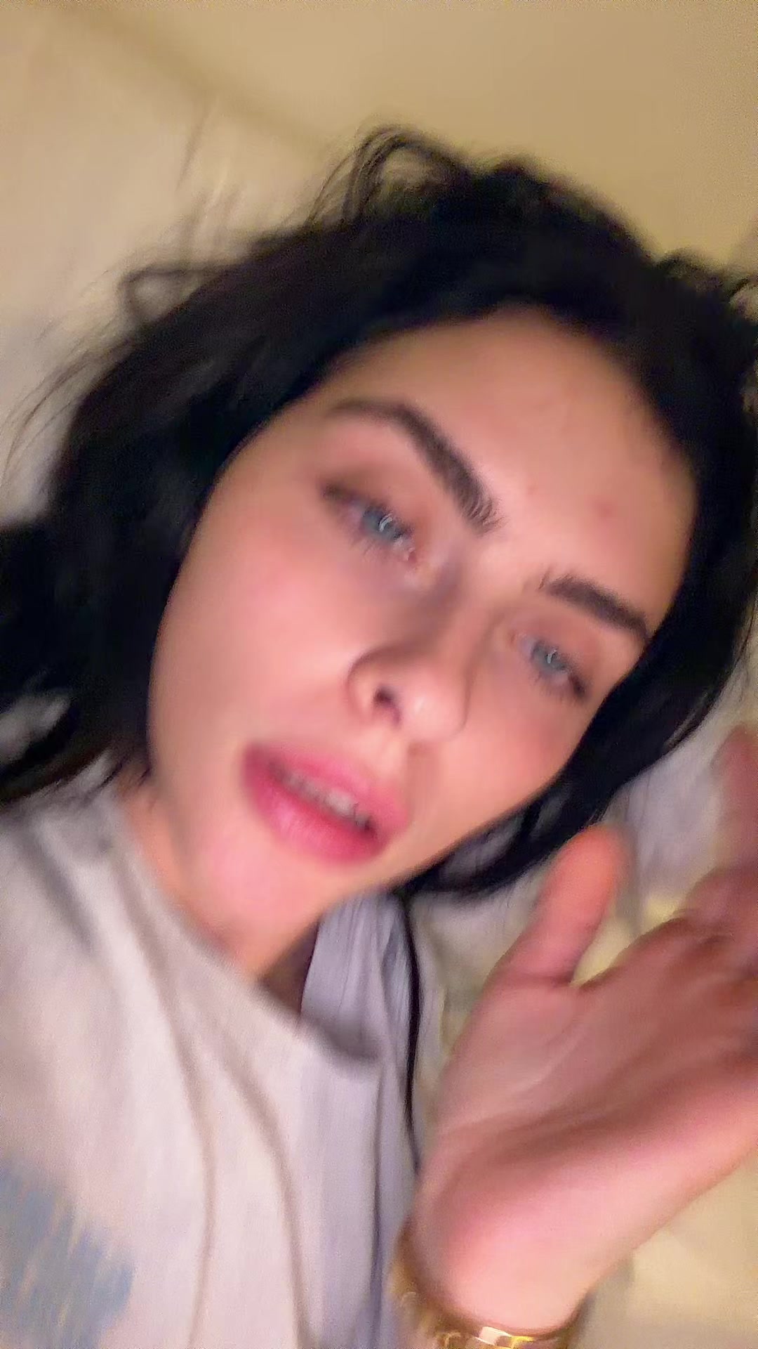 @notlaurenhamden