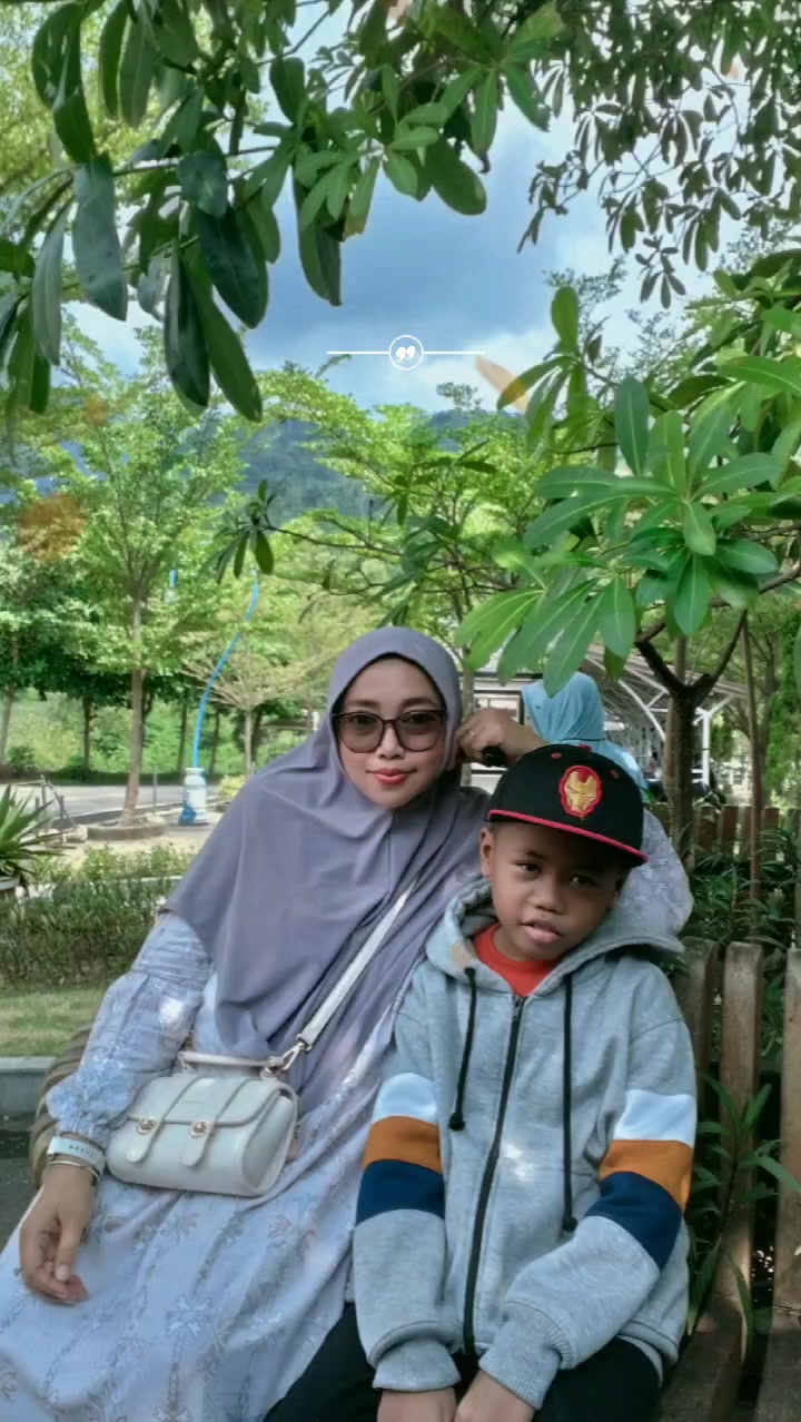 @Rosehaziq