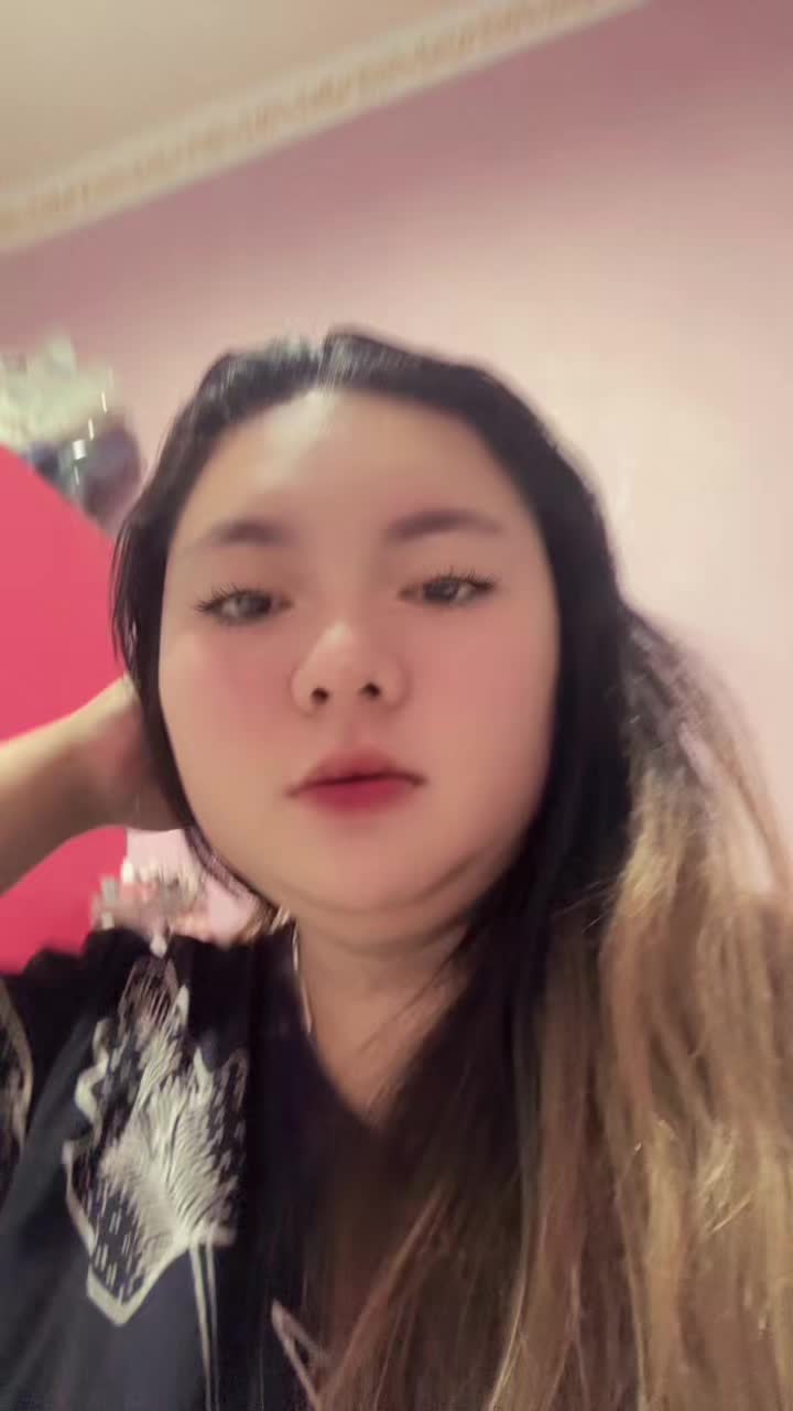 @Nisa cantik✨🦋