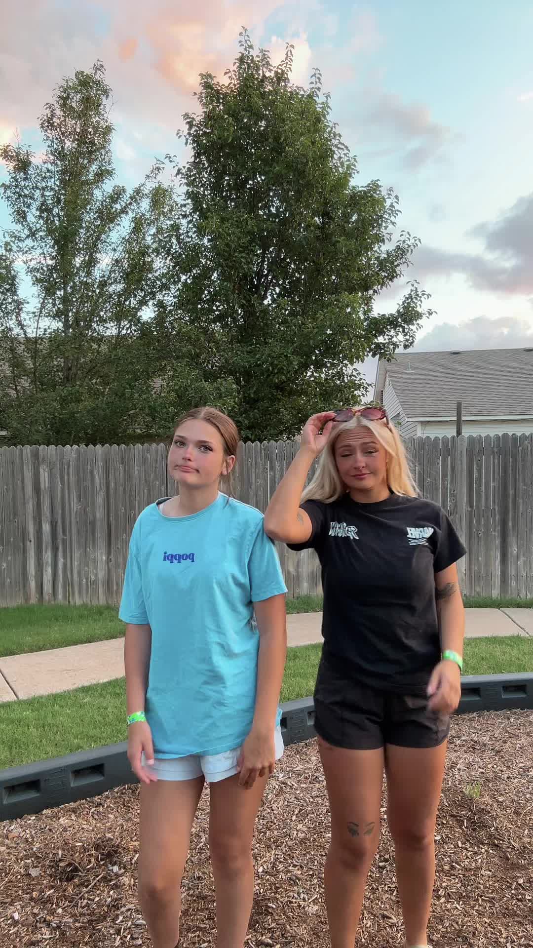 @ś