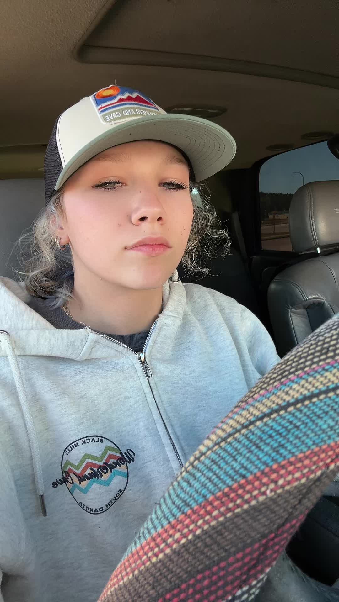 @Jasmyn R
