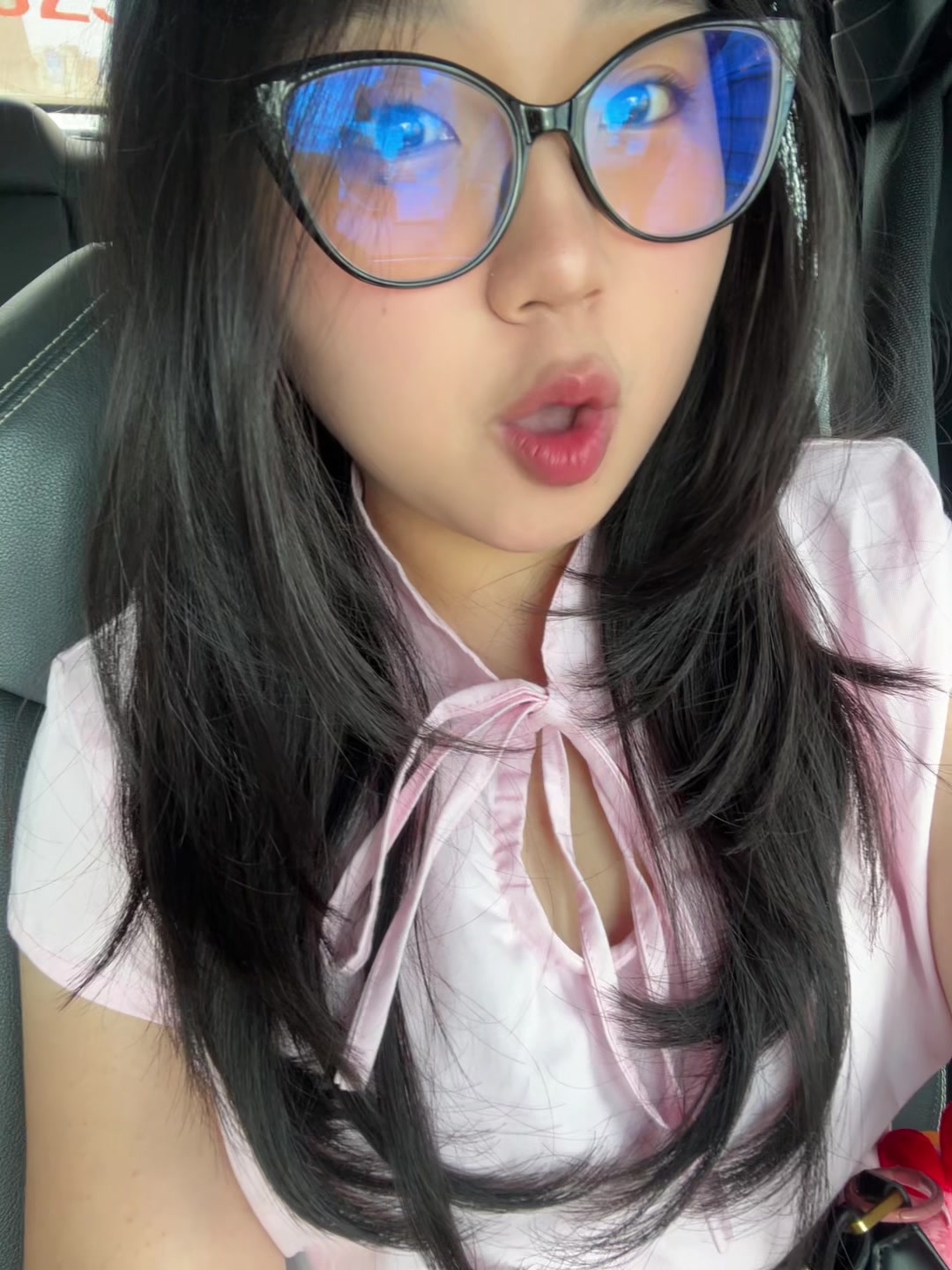 @velvelannn